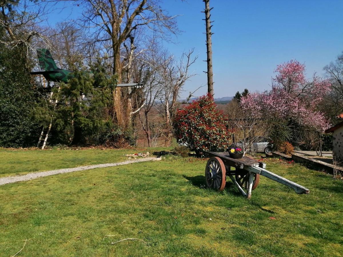 Bed and Breakfast La Grange Ancienne Montrollet Exterior foto