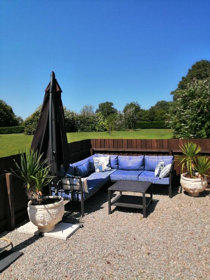 Bed and Breakfast La Grange Ancienne Montrollet Exterior foto